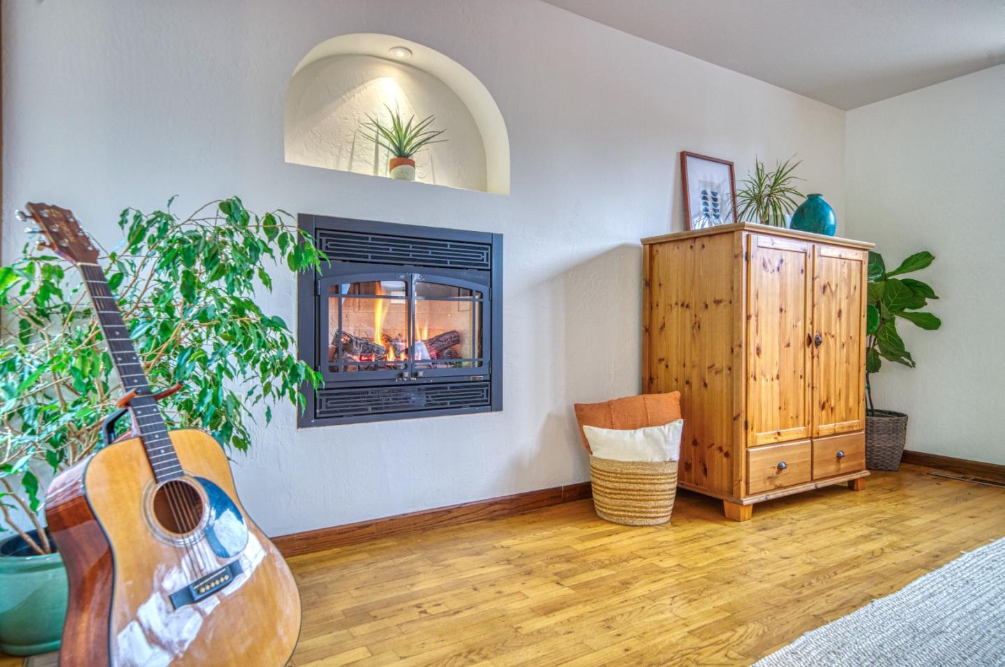 Detail Gallery Image 34 of 47 For 9013 Rhodes Ave, Aptos,  CA 95003 - 2 Beds | 1/1 Baths