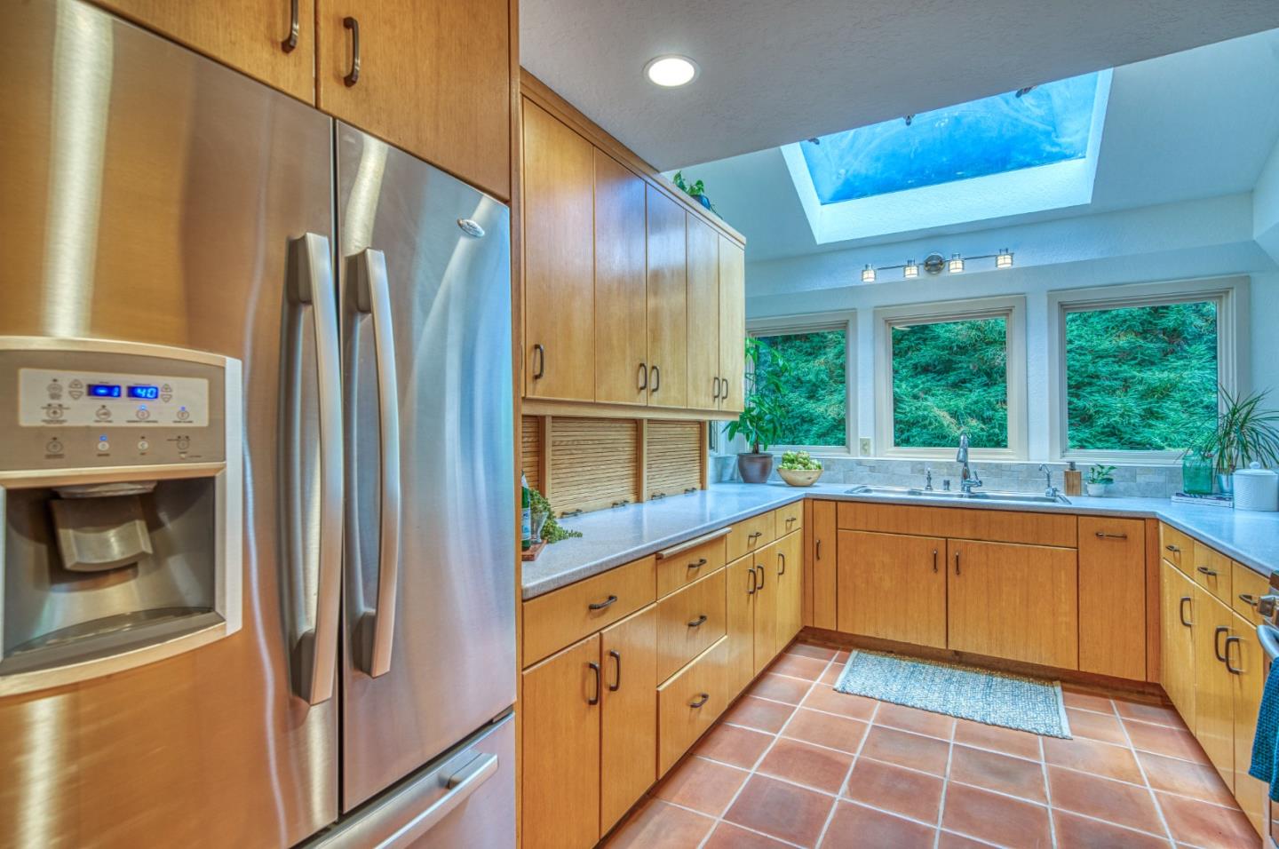 Detail Gallery Image 8 of 47 For 9013 Rhodes Ave, Aptos,  CA 95003 - 2 Beds | 1/1 Baths