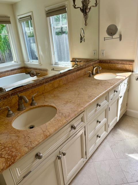Detail Gallery Image 19 of 24 For 124 Lois Ln, Palo Alto,  CA 94303 - 4 Beds | 2/1 Baths