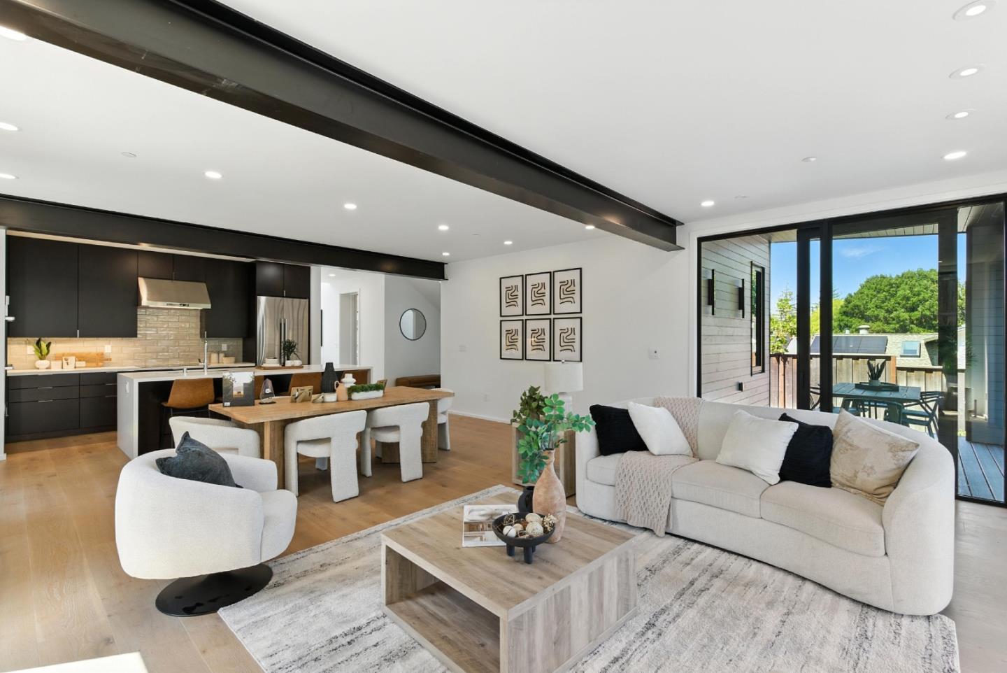 Detail Gallery Image 6 of 51 For 369 La Cuesta Dr, Menlo Park,  CA 94028 - 5 Beds | 3 Baths