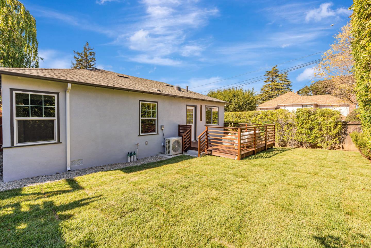Detail Gallery Image 39 of 43 For 529 Hobart Ave, San Mateo,  CA 94402 - 4 Beds | 3 Baths