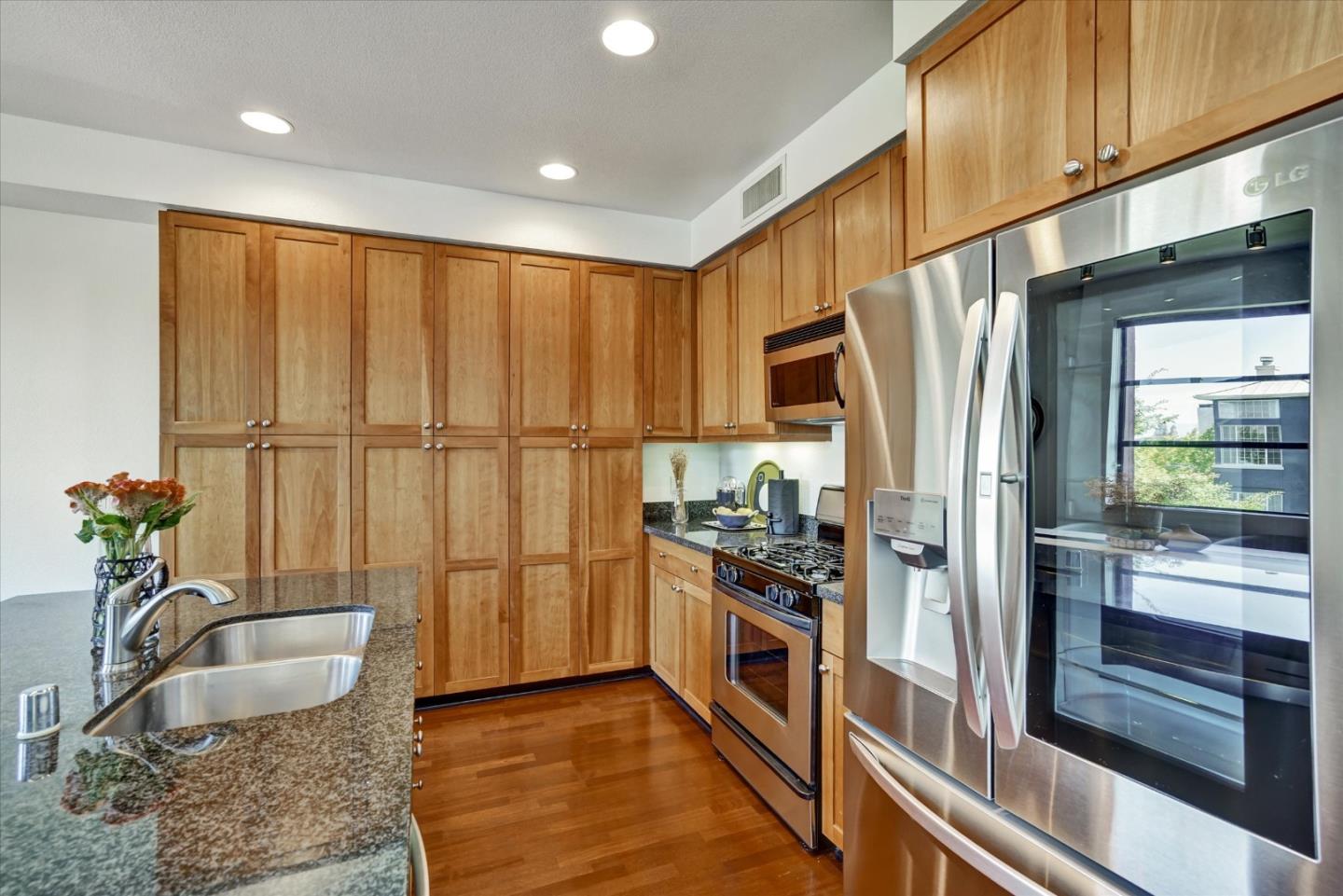 Detail Gallery Image 11 of 35 For 350 E Mission St #211,  San Jose,  CA 95112 - 1 Beds | 1/1 Baths