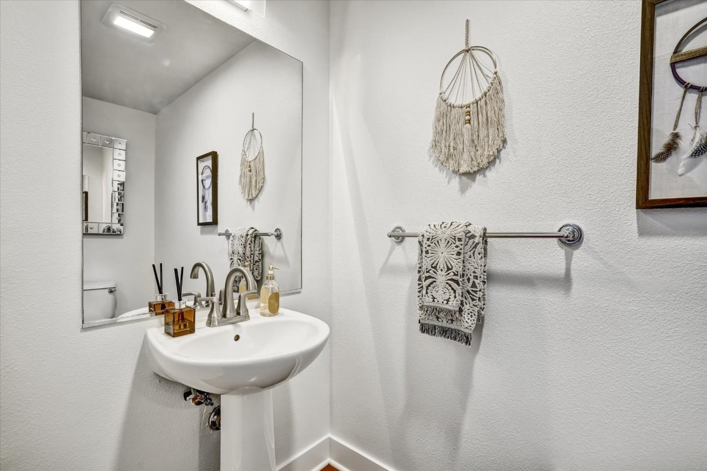 Detail Gallery Image 19 of 35 For 350 E Mission St #211,  San Jose,  CA 95112 - 1 Beds | 1/1 Baths