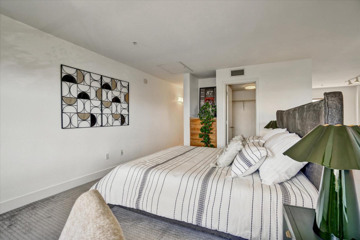 Detail Gallery Image 29 of 35 For 350 E Mission St #211,  San Jose,  CA 95112 - 1 Beds | 1/1 Baths
