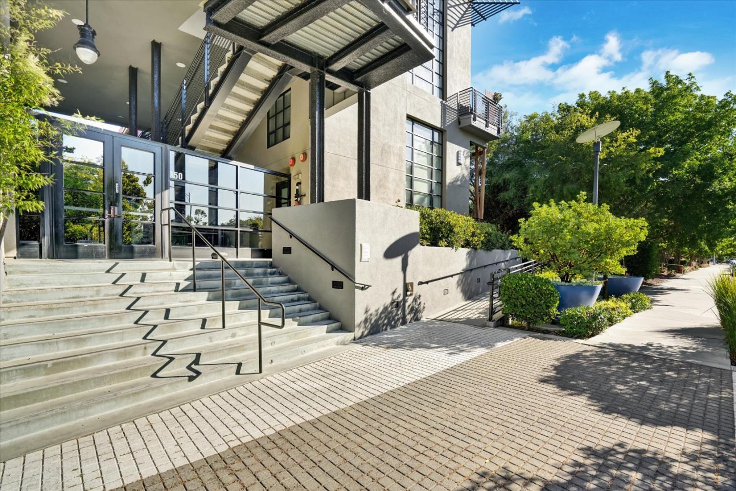 Detail Gallery Image 33 of 35 For 350 E Mission St #211,  San Jose,  CA 95112 - 1 Beds | 1/1 Baths