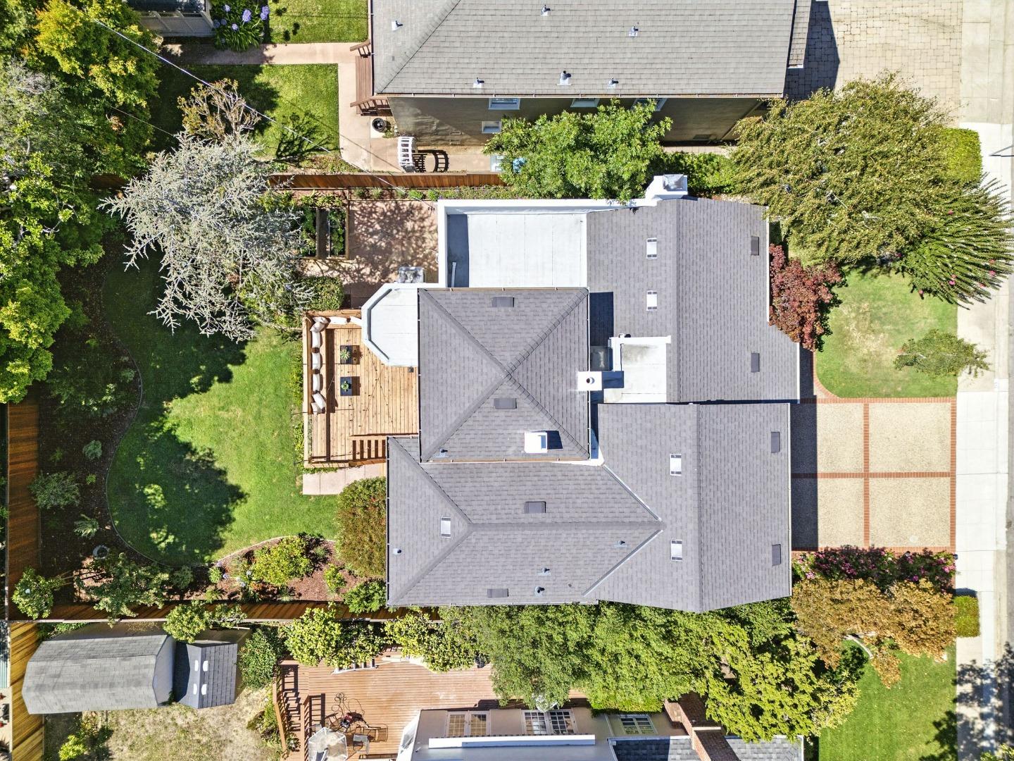Detail Gallery Image 26 of 33 For 513 Castilian Way, San Mateo,  CA 94402 - 3 Beds | 2 Baths