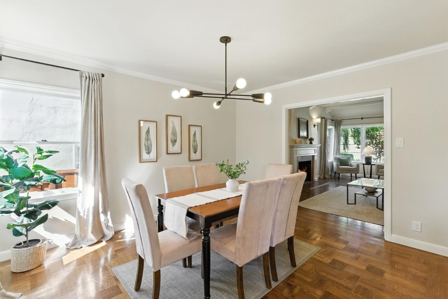 Detail Gallery Image 6 of 33 For 513 Castilian Way, San Mateo,  CA 94402 - 3 Beds | 2 Baths