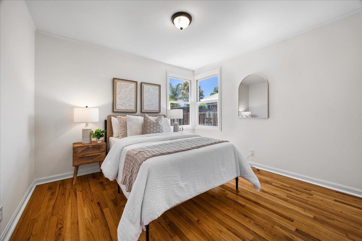 Detail Gallery Image 6 of 18 For 820 Eighth Ave, Redwood City,  CA 94063 - 2 Beds | 1 Baths