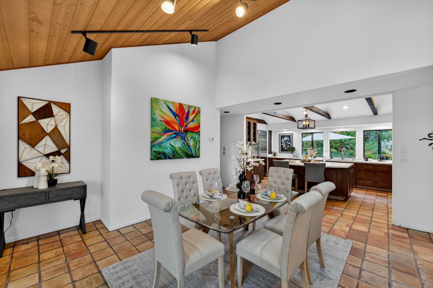 Detail Gallery Image 12 of 61 For 15098 Elm Park, Monte Sereno,  CA 95030 - 4 Beds | 2/1 Baths