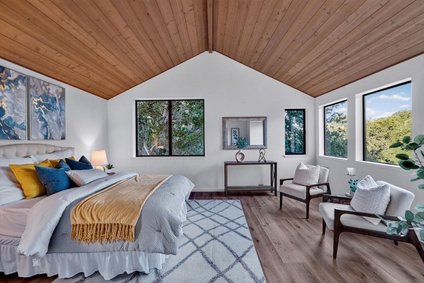 Detail Gallery Image 15 of 61 For 15098 Elm Park, Monte Sereno,  CA 95030 - 4 Beds | 2/1 Baths