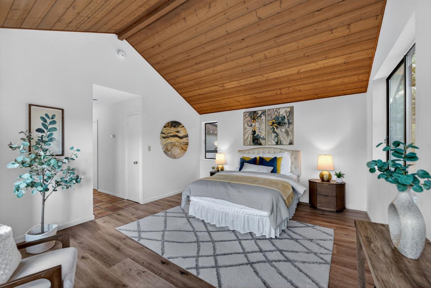 Detail Gallery Image 19 of 61 For 15098 Elm Park, Monte Sereno,  CA 95030 - 4 Beds | 2/1 Baths
