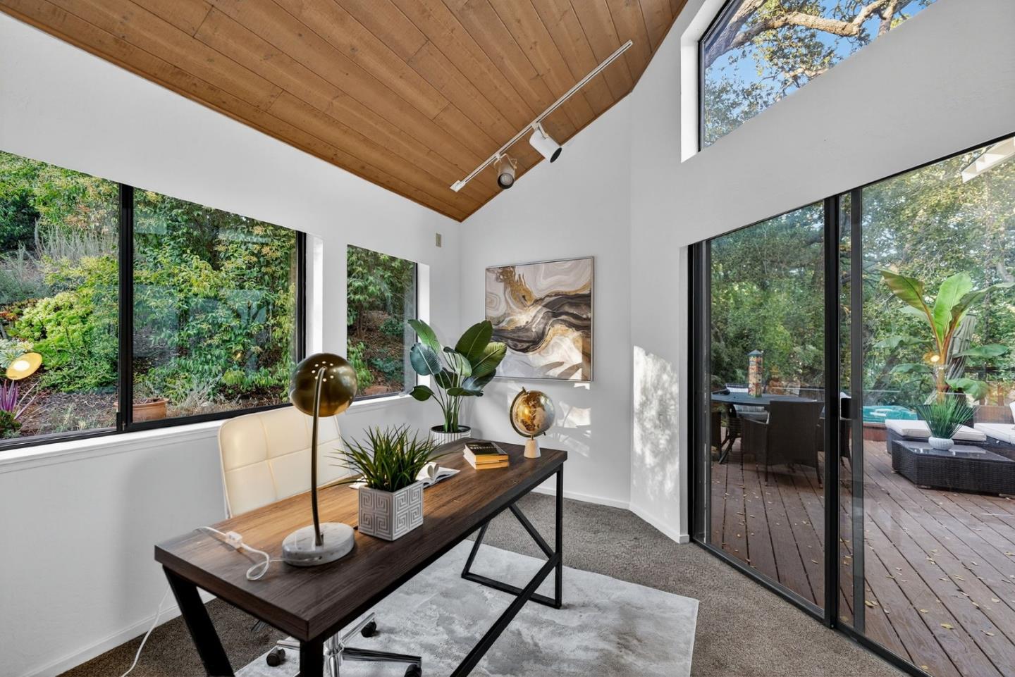 Detail Gallery Image 30 of 61 For 15098 Elm Park, Monte Sereno,  CA 95030 - 4 Beds | 2/1 Baths