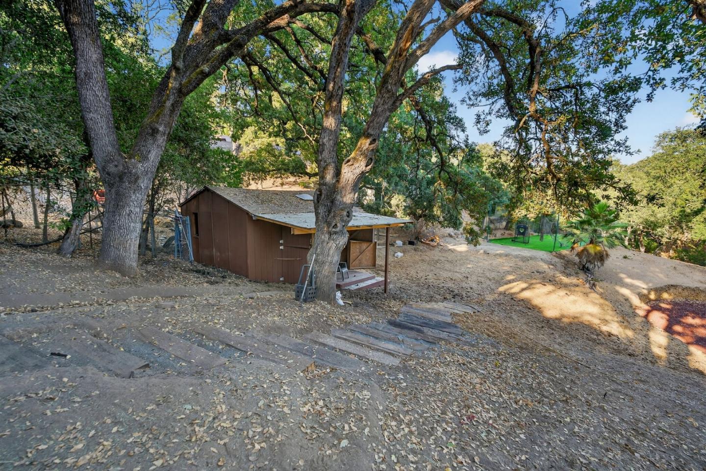 Detail Gallery Image 41 of 61 For 15098 Elm Park, Monte Sereno,  CA 95030 - 4 Beds | 2/1 Baths