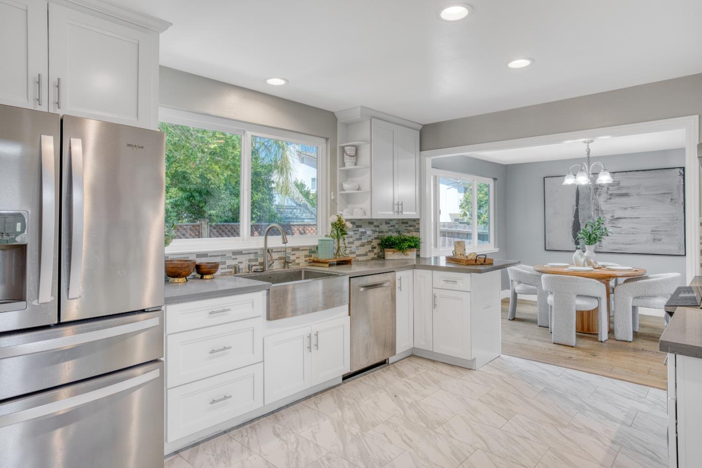 Detail Gallery Image 13 of 52 For 3530 Carlsbad Ct, Pleasanton,  CA 94588 - 3 Beds | 2/1 Baths