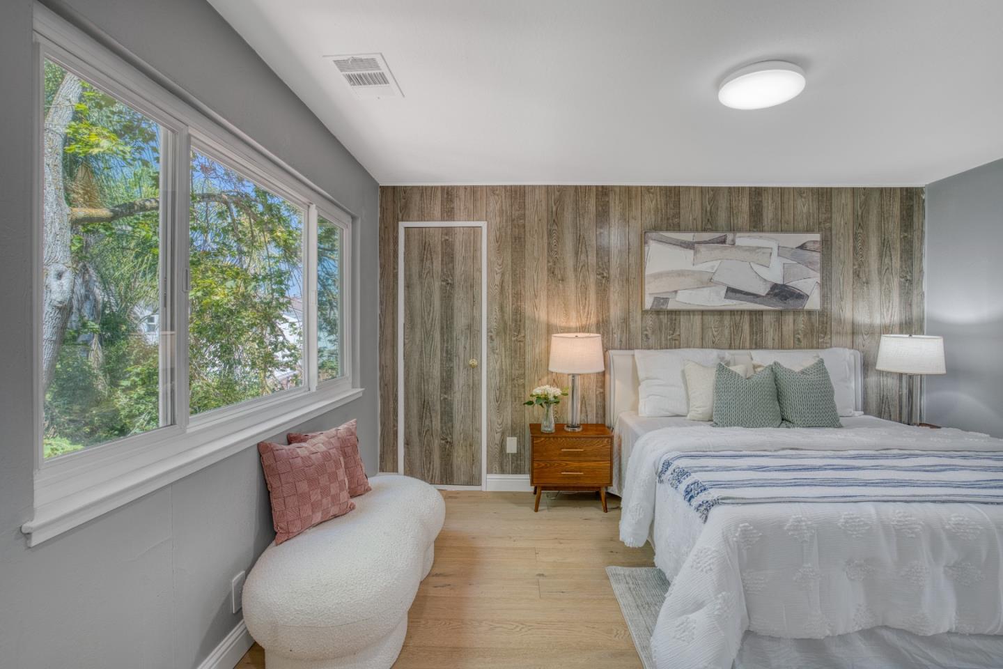 Detail Gallery Image 25 of 52 For 3530 Carlsbad Ct, Pleasanton,  CA 94588 - 3 Beds | 2/1 Baths
