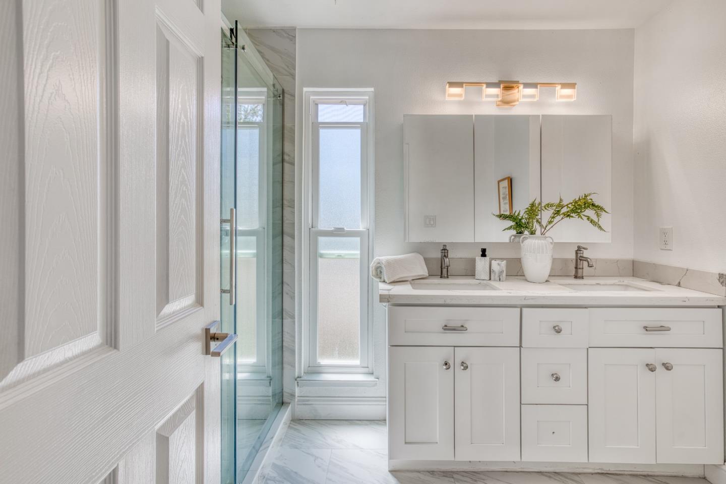 Detail Gallery Image 34 of 52 For 3530 Carlsbad Ct, Pleasanton,  CA 94588 - 3 Beds | 2/1 Baths