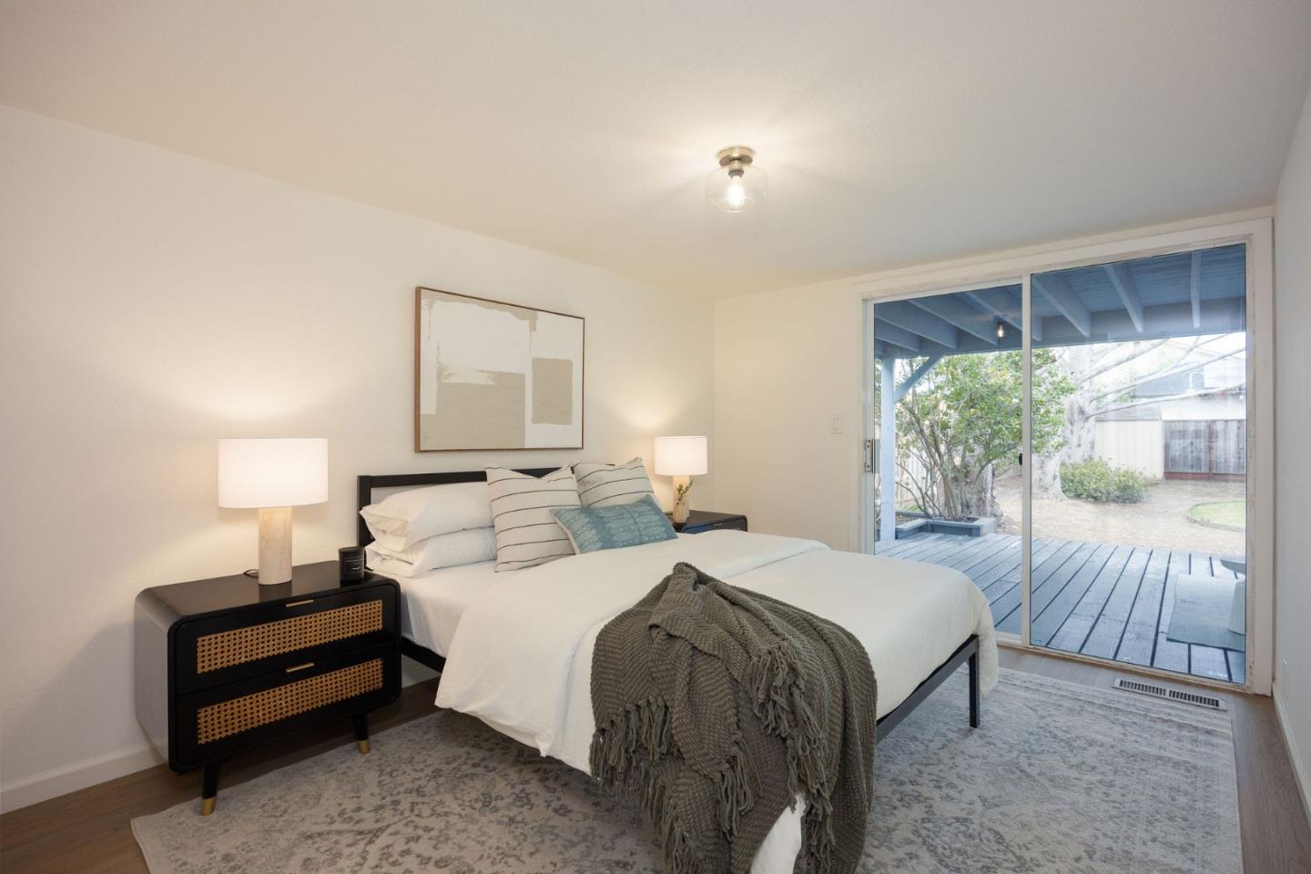 Detail Gallery Image 12 of 45 For 638 Alsace Lorraine Ave, Half Moon Bay,  CA 94019 - 3 Beds | 2 Baths
