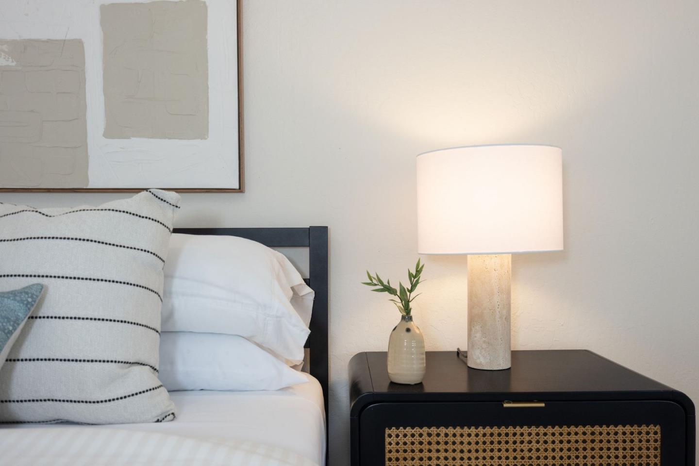 Detail Gallery Image 14 of 45 For 638 Alsace Lorraine Ave, Half Moon Bay,  CA 94019 - 3 Beds | 2 Baths