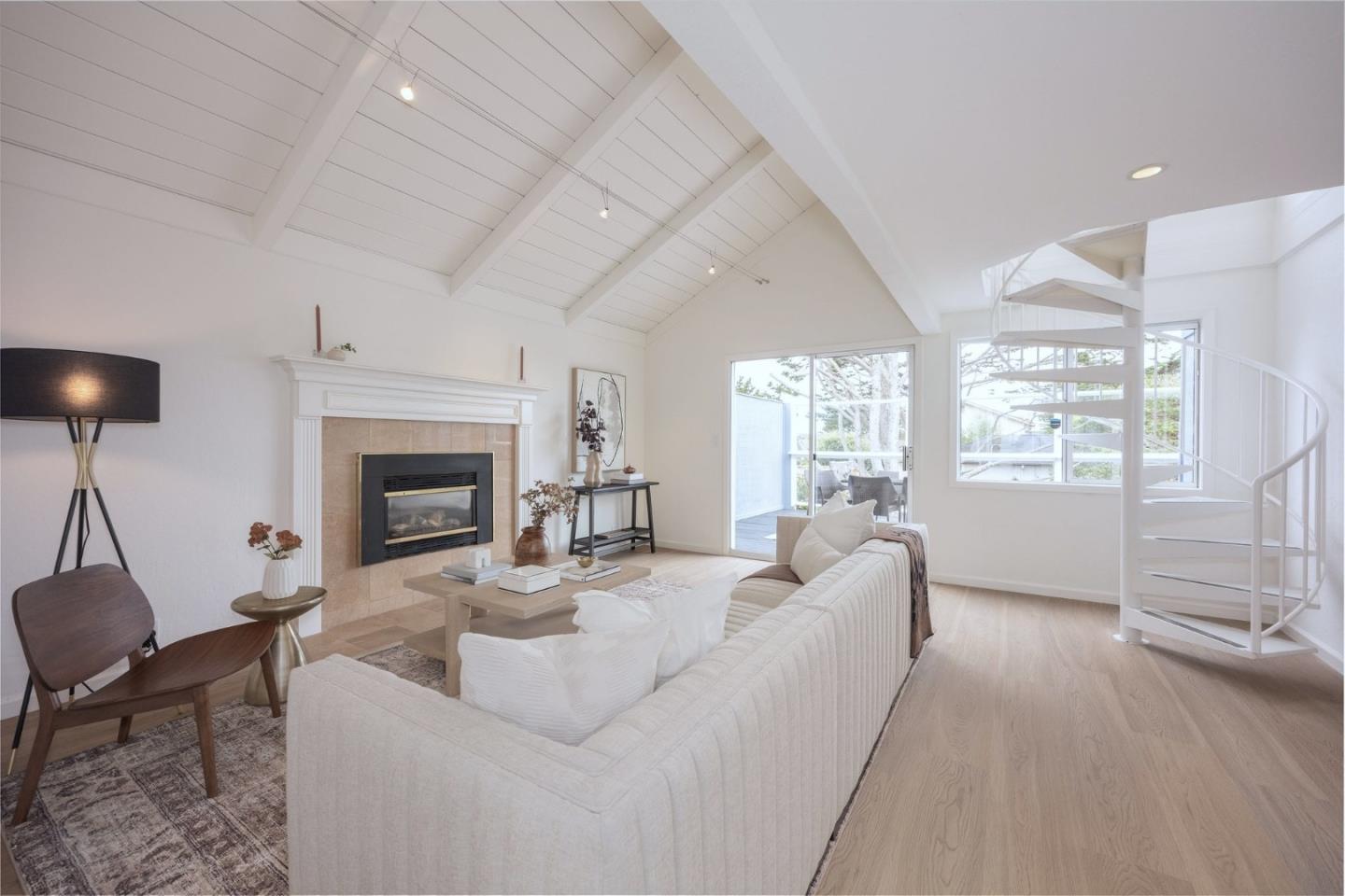 Detail Gallery Image 17 of 45 For 638 Alsace Lorraine Ave, Half Moon Bay,  CA 94019 - 3 Beds | 2 Baths
