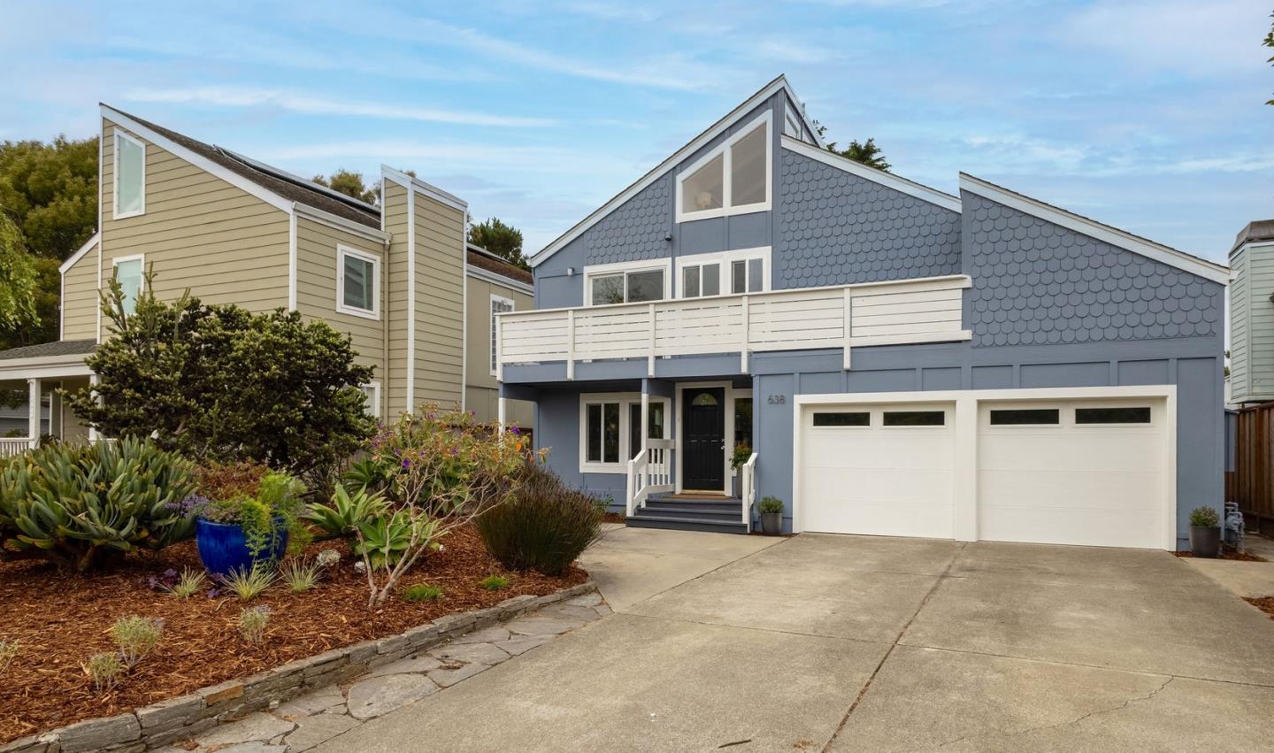 Detail Gallery Image 4 of 45 For 638 Alsace Lorraine Ave, Half Moon Bay,  CA 94019 - 3 Beds | 2 Baths