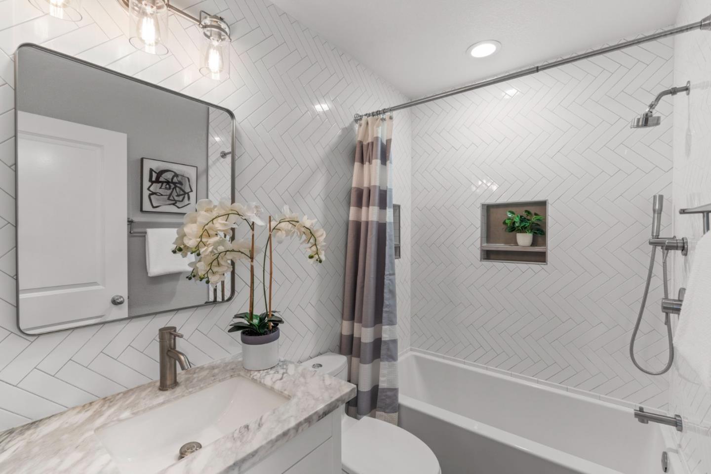 Detail Gallery Image 24 of 41 For 1422 Melwood Dr, San Jose,  CA 95118 - 3 Beds | 2 Baths