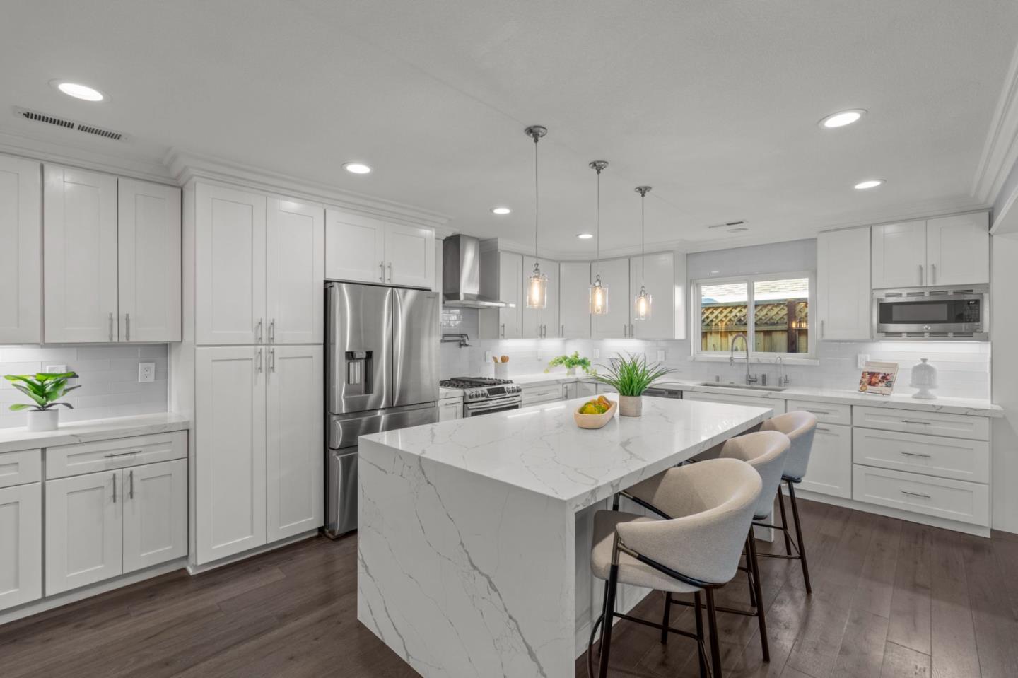 Detail Gallery Image 3 of 41 For 1422 Melwood Dr, San Jose,  CA 95118 - 3 Beds | 2 Baths