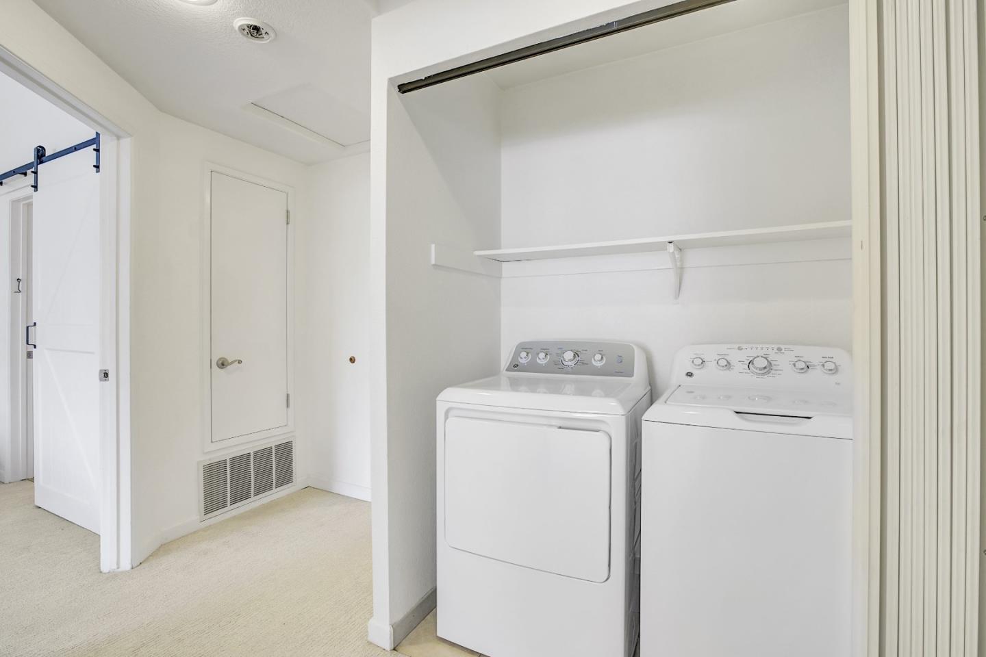 Detail Gallery Image 13 of 19 For 40 Cherry Crest Ln, San Jose,  CA 95136 - 2 Beds | 2 Baths