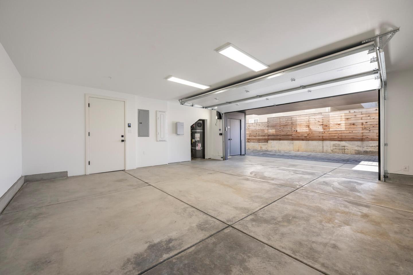 Detail Gallery Image 25 of 26 For 782 Elm St #C,  San Carlos,  CA 94070 - 4 Beds | 3/1 Baths
