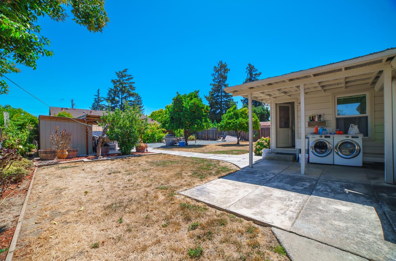 Detail Gallery Image 14 of 21 For 380 Fenley Ave, San Jose,  CA 95117 - 3 Beds | 1 Baths