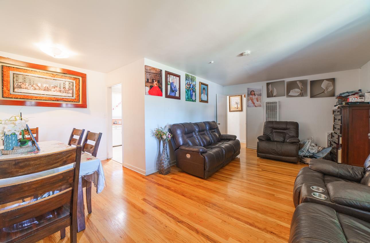 Detail Gallery Image 3 of 21 For 380 Fenley Ave, San Jose,  CA 95117 - 3 Beds | 1 Baths