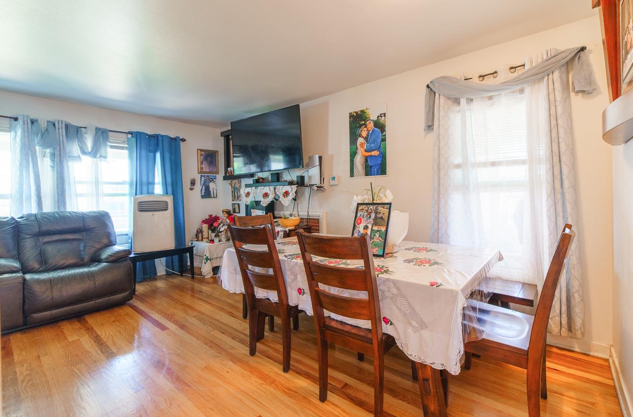 Detail Gallery Image 5 of 21 For 380 Fenley Ave, San Jose,  CA 95117 - 3 Beds | 1 Baths