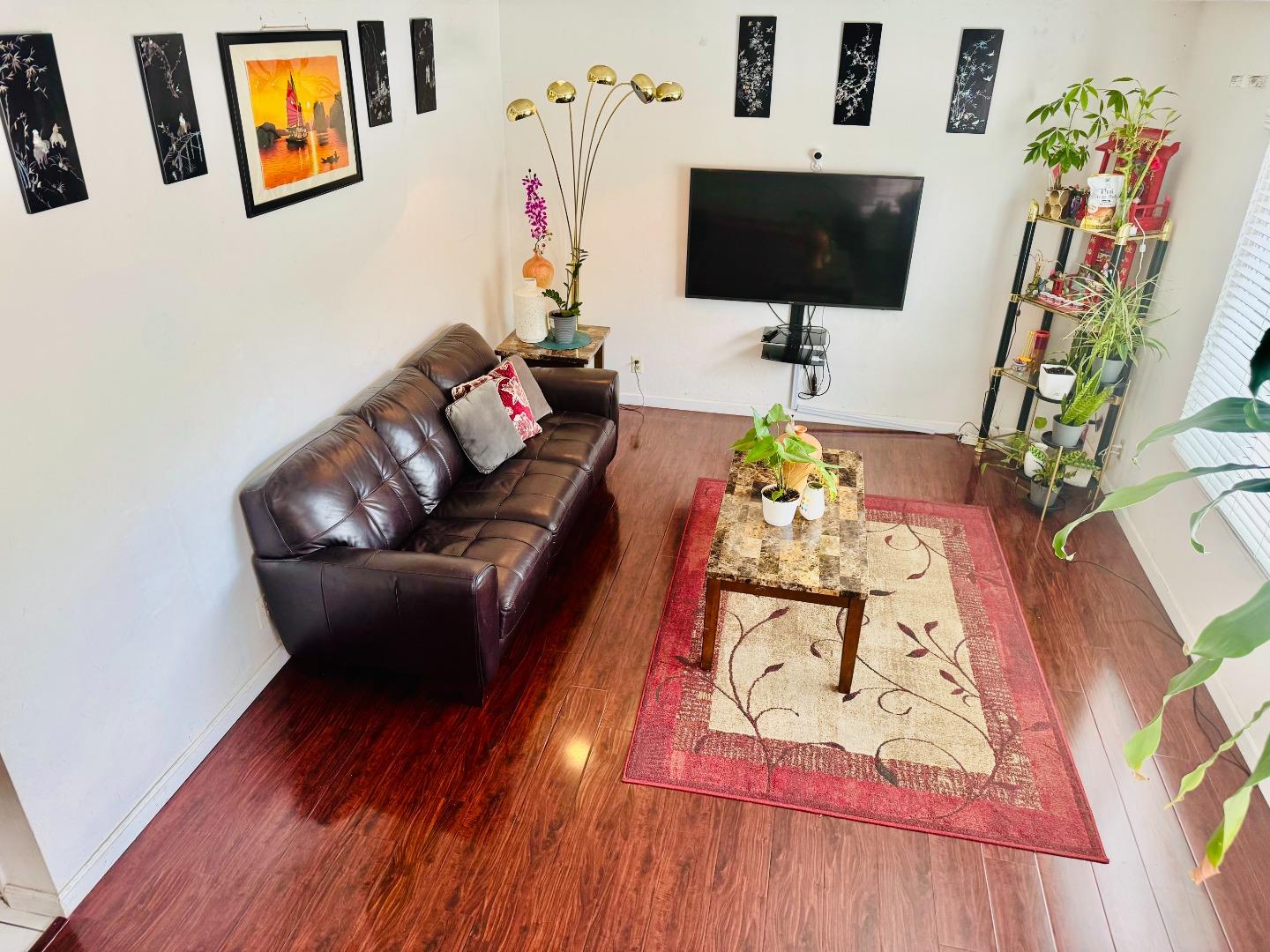 Detail Gallery Image 7 of 17 For 2625 Autumnvale Dr, San Jose,  CA 95132 - 3 Beds | 1/1 Baths