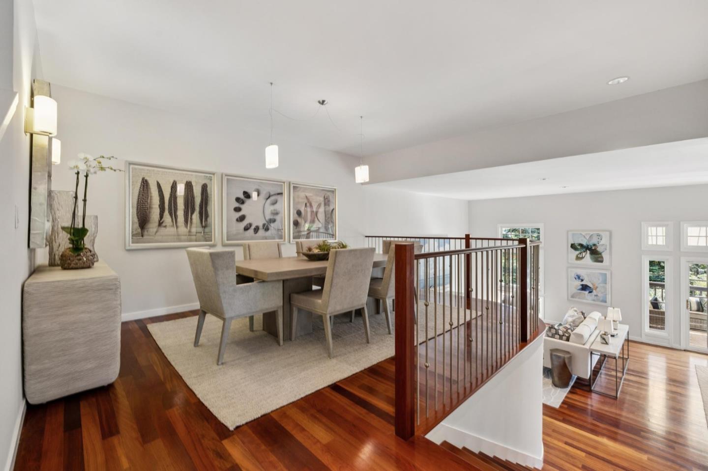 Detail Gallery Image 22 of 109 For 3 Carriage Ct, Menlo Park,  CA 94025 - 3 Beds | 2/1 Baths