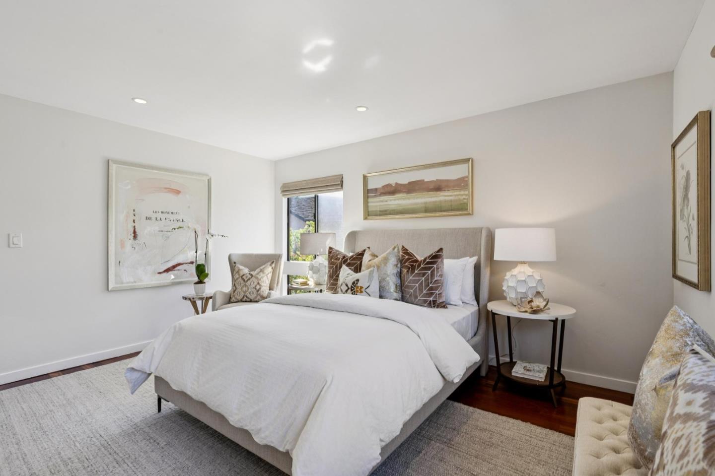 Detail Gallery Image 51 of 109 For 3 Carriage Ct, Menlo Park,  CA 94025 - 3 Beds | 2/1 Baths