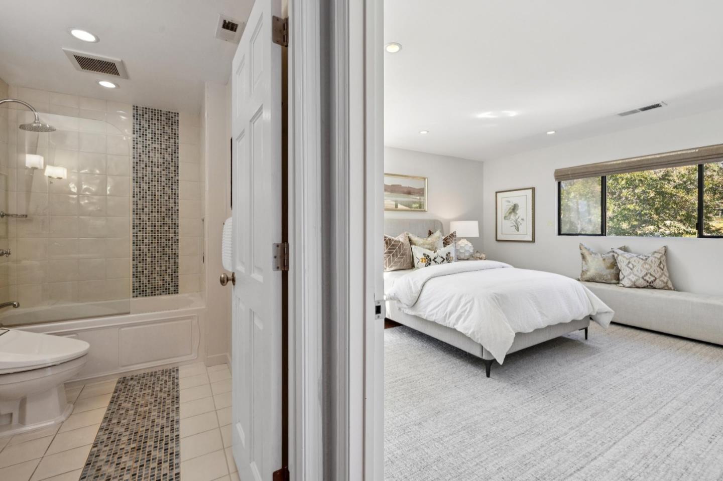 Detail Gallery Image 56 of 109 For 3 Carriage Ct, Menlo Park,  CA 94025 - 3 Beds | 2/1 Baths
