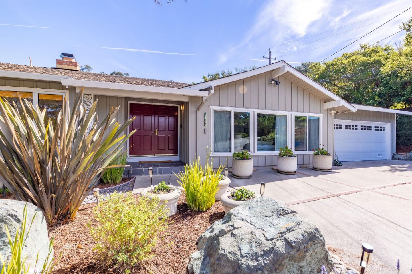 Detail Gallery Image 3 of 98 For 1485 Ascension Dr, San Mateo,  CA 94402 - 4 Beds | 2/1 Baths