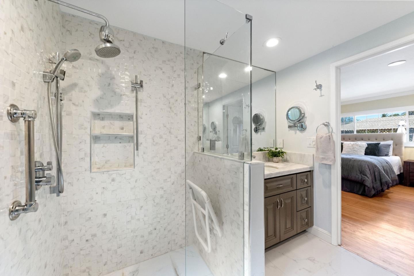 Detail Gallery Image 46 of 98 For 1485 Ascension Dr, San Mateo,  CA 94402 - 4 Beds | 2/1 Baths