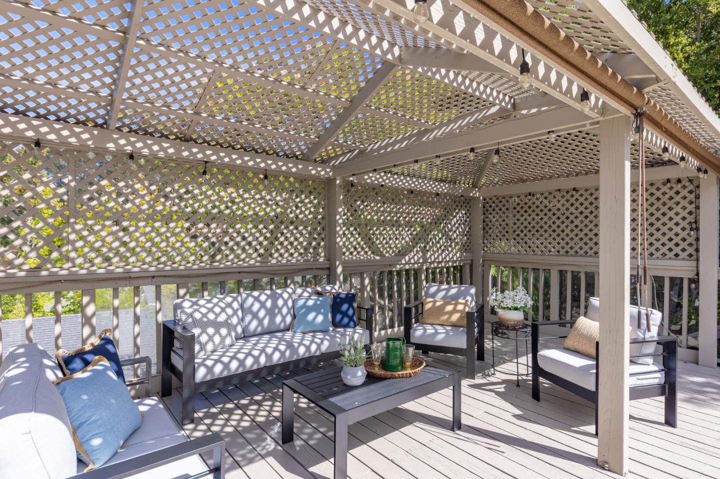 Detail Gallery Image 75 of 98 For 1485 Ascension Dr, San Mateo,  CA 94402 - 4 Beds | 2/1 Baths