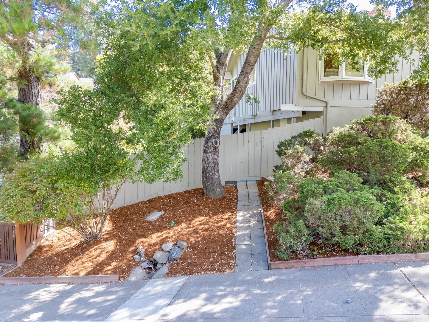 Detail Gallery Image 87 of 98 For 1485 Ascension Dr, San Mateo,  CA 94402 - 4 Beds | 2/1 Baths