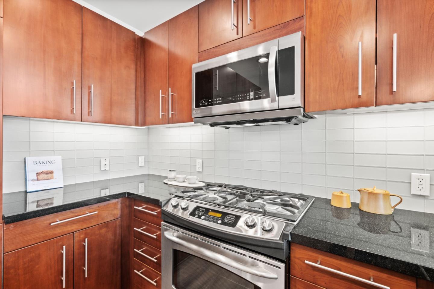 Detail Gallery Image 11 of 41 For 325 Berry St #715,  San Francisco,  CA 94158 - 1 Beds | 1 Baths
