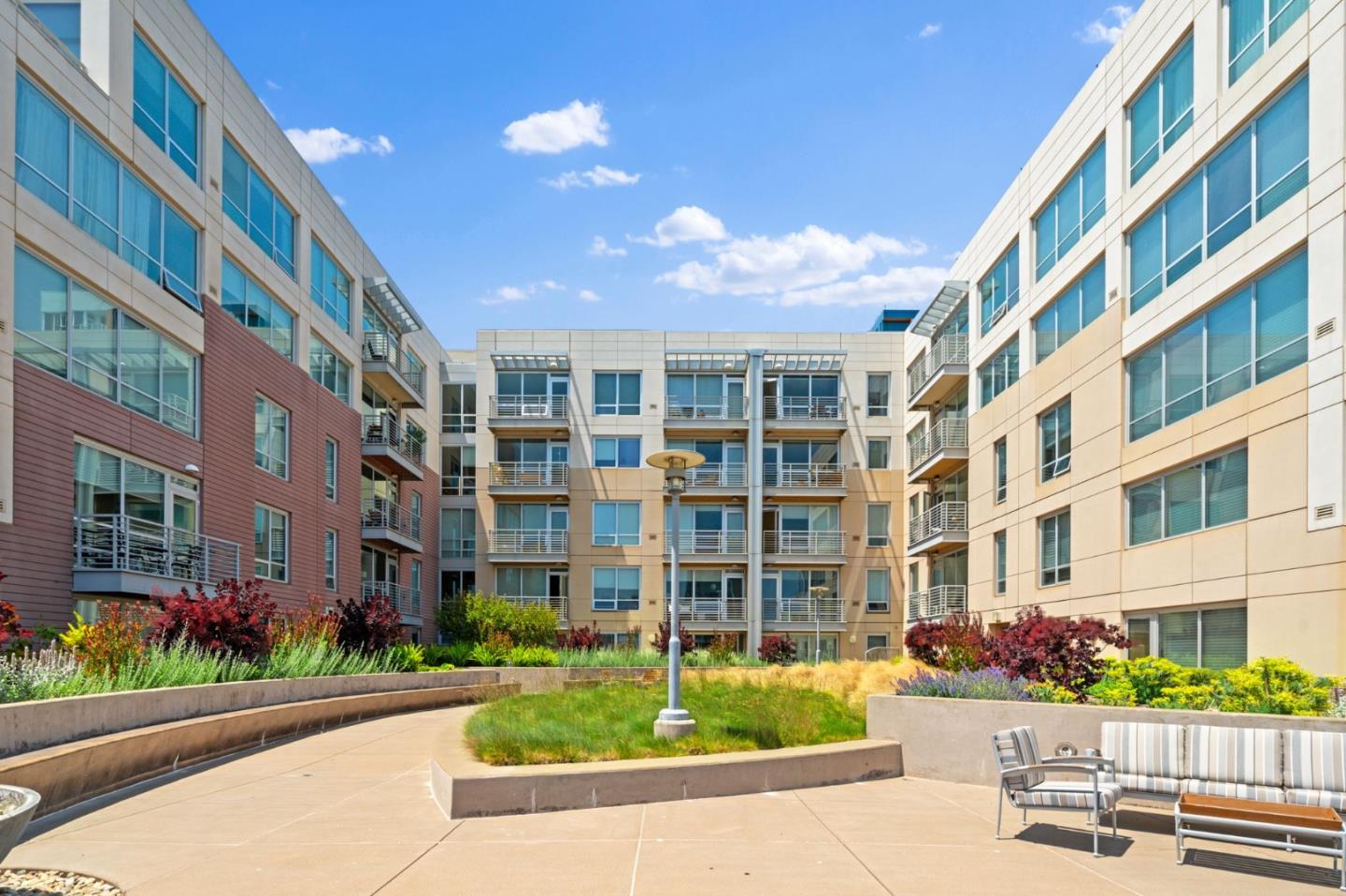 Detail Gallery Image 36 of 41 For 325 Berry St #715,  San Francisco,  CA 94158 - 1 Beds | 1 Baths