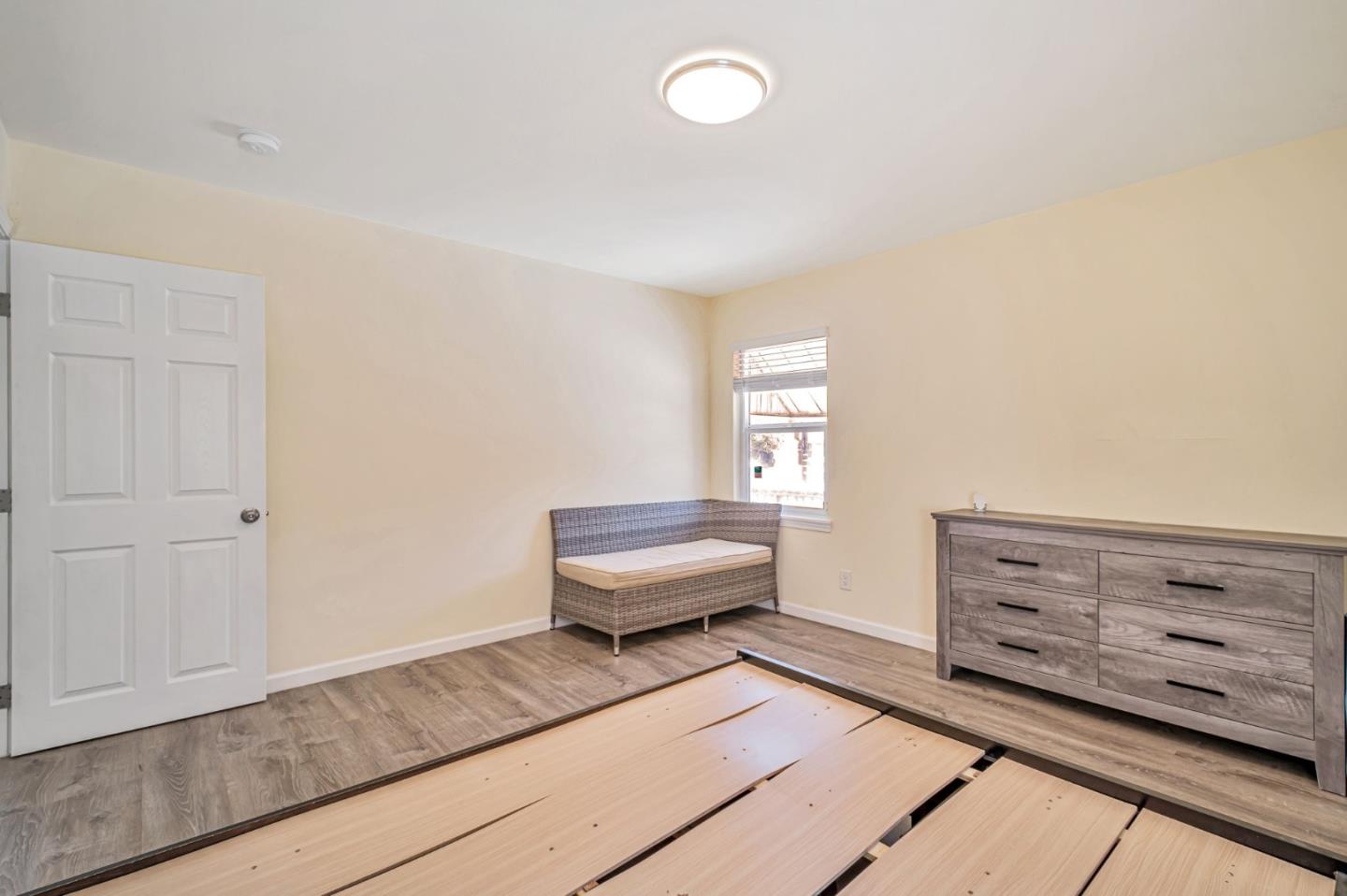 Detail Gallery Image 19 of 37 For 14997 Edgemoor St, San Leandro,  CA 94579 - 4 Beds | 2 Baths