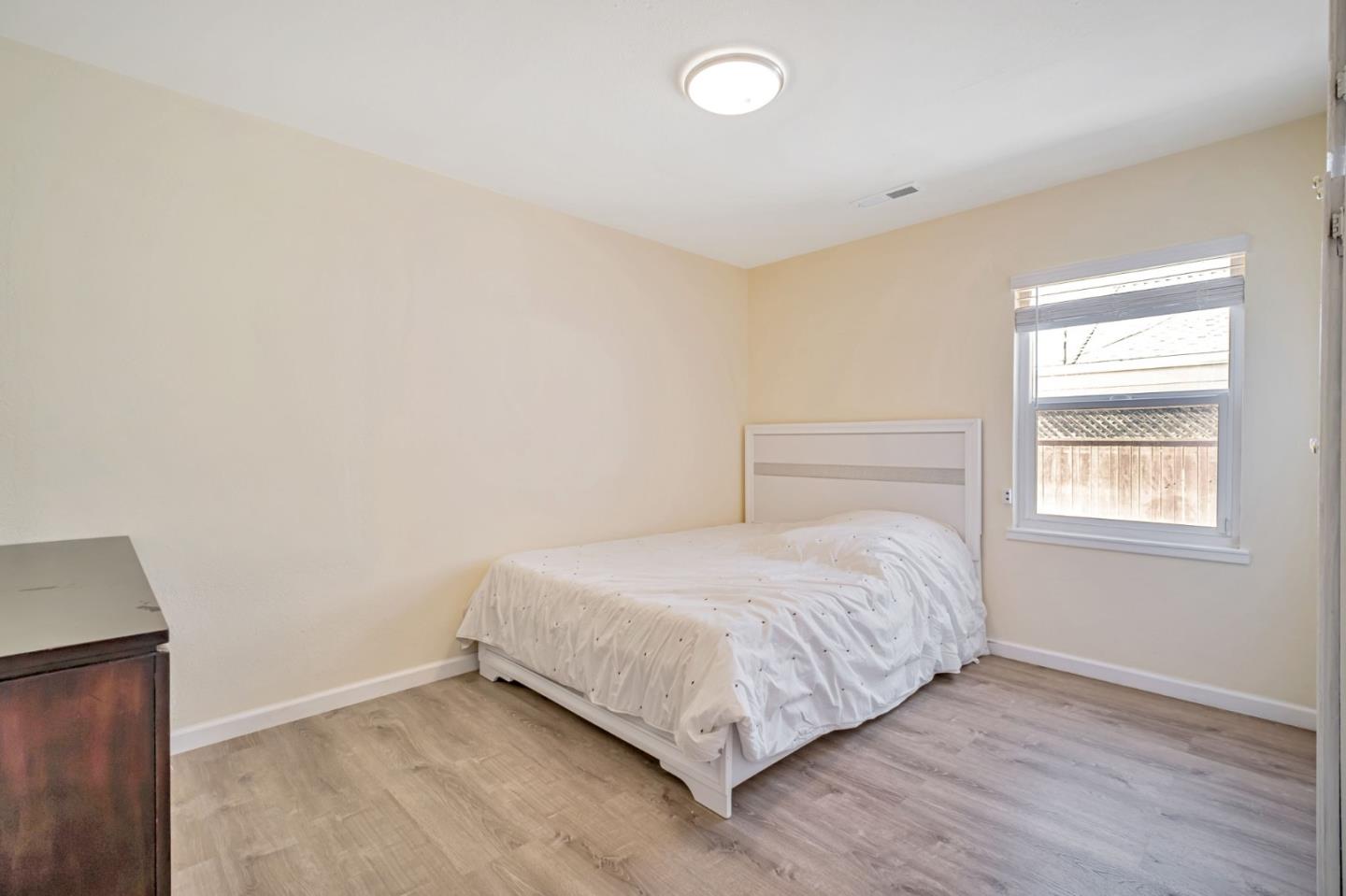 Detail Gallery Image 20 of 37 For 14997 Edgemoor St, San Leandro,  CA 94579 - 4 Beds | 2 Baths