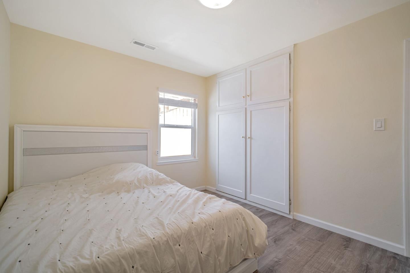 Detail Gallery Image 21 of 37 For 14997 Edgemoor St, San Leandro,  CA 94579 - 4 Beds | 2 Baths