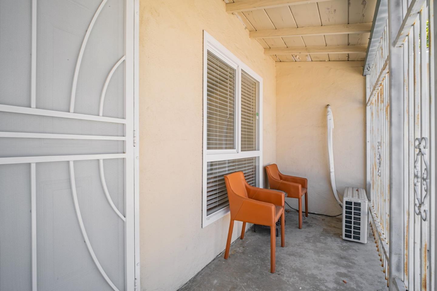 Detail Gallery Image 6 of 37 For 14997 Edgemoor St, San Leandro,  CA 94579 - 4 Beds | 2 Baths