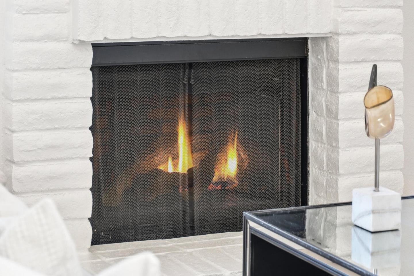 Detail Gallery Image 16 of 103 For 1501 De Anza Blvd, San Mateo,  CA 94403 - 3 Beds | 2/1 Baths
