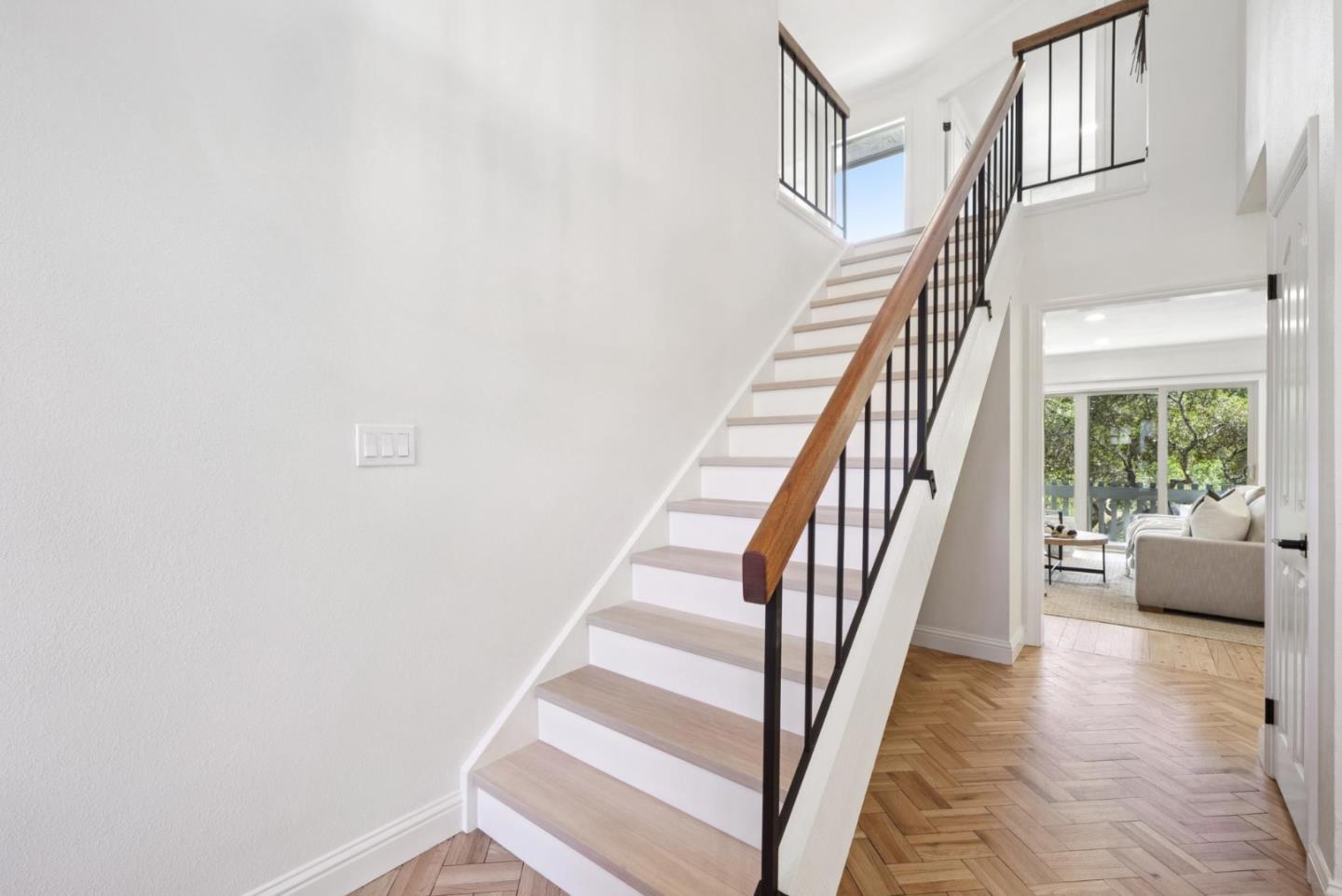 Detail Gallery Image 18 of 103 For 1501 De Anza Blvd, San Mateo,  CA 94403 - 3 Beds | 2/1 Baths