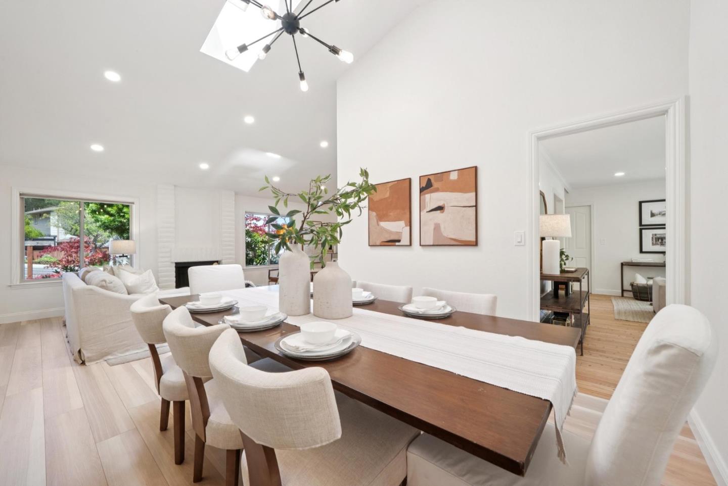Detail Gallery Image 22 of 103 For 1501 De Anza Blvd, San Mateo,  CA 94403 - 3 Beds | 2/1 Baths