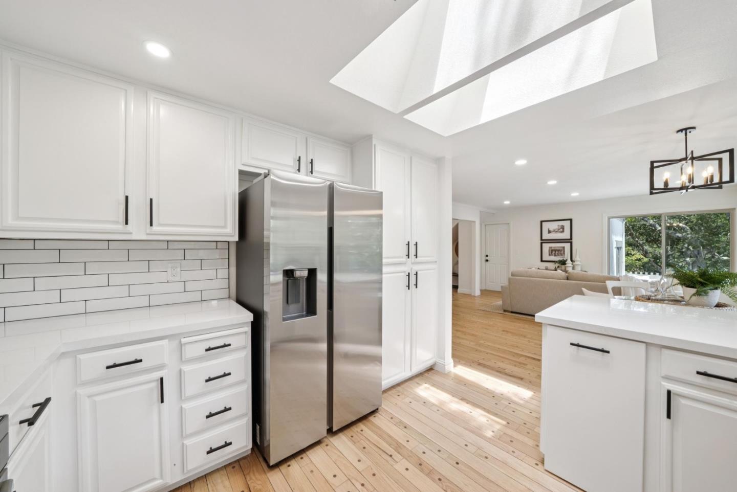 Detail Gallery Image 40 of 103 For 1501 De Anza Blvd, San Mateo,  CA 94403 - 3 Beds | 2/1 Baths