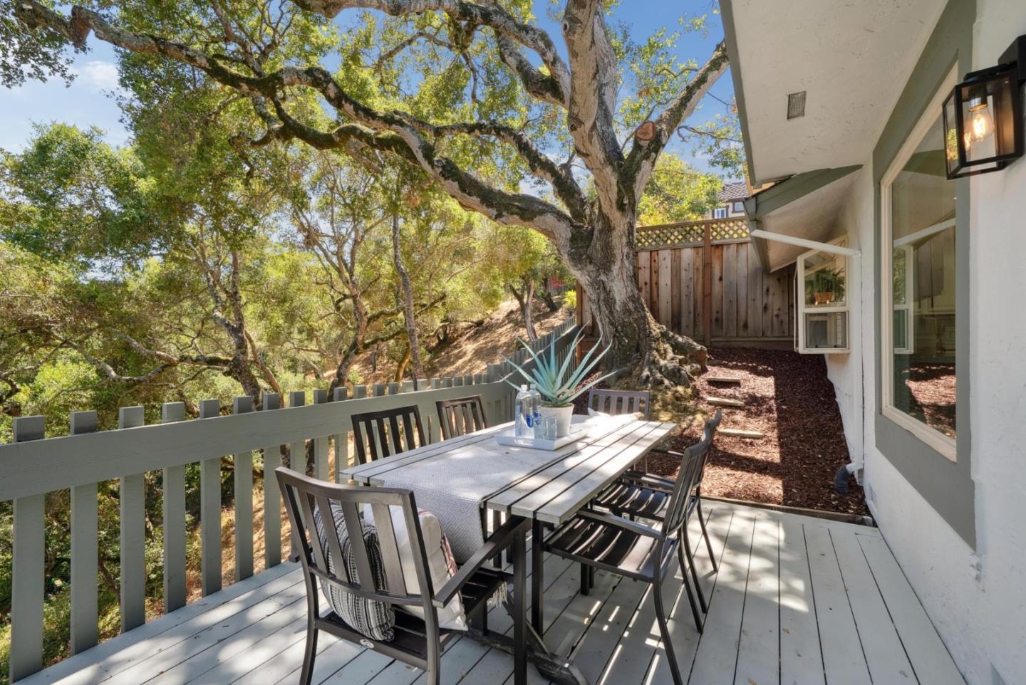 Detail Gallery Image 75 of 103 For 1501 De Anza Blvd, San Mateo,  CA 94403 - 3 Beds | 2/1 Baths